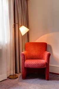 lampa podłogowa